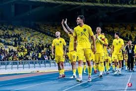 谢恩·比伯在 2020 年以三冠王姿态全票夺得美联赛扬奖